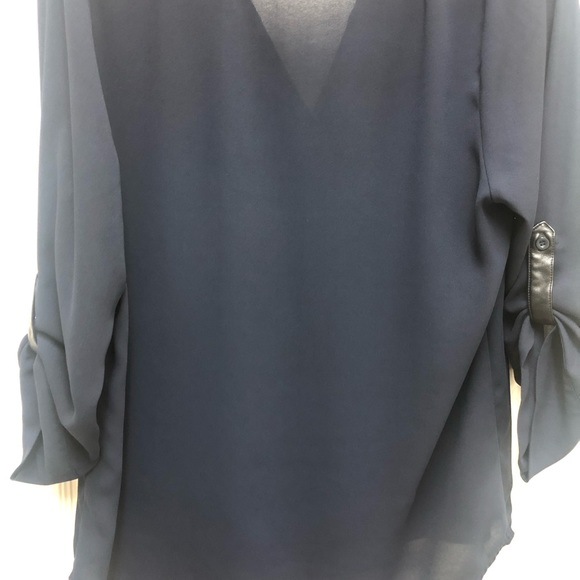 Stitch fix blouse L - Picture 3 of 5